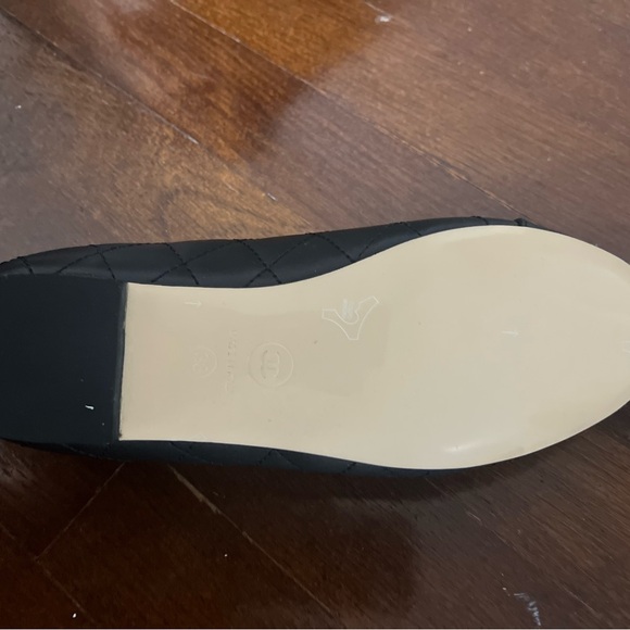 Brand new ballet flat shoes - Picture 3 of 3